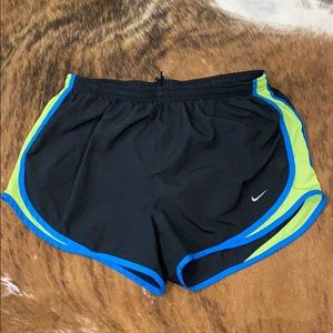 Dri-Fit Nike Women’s Shorts L